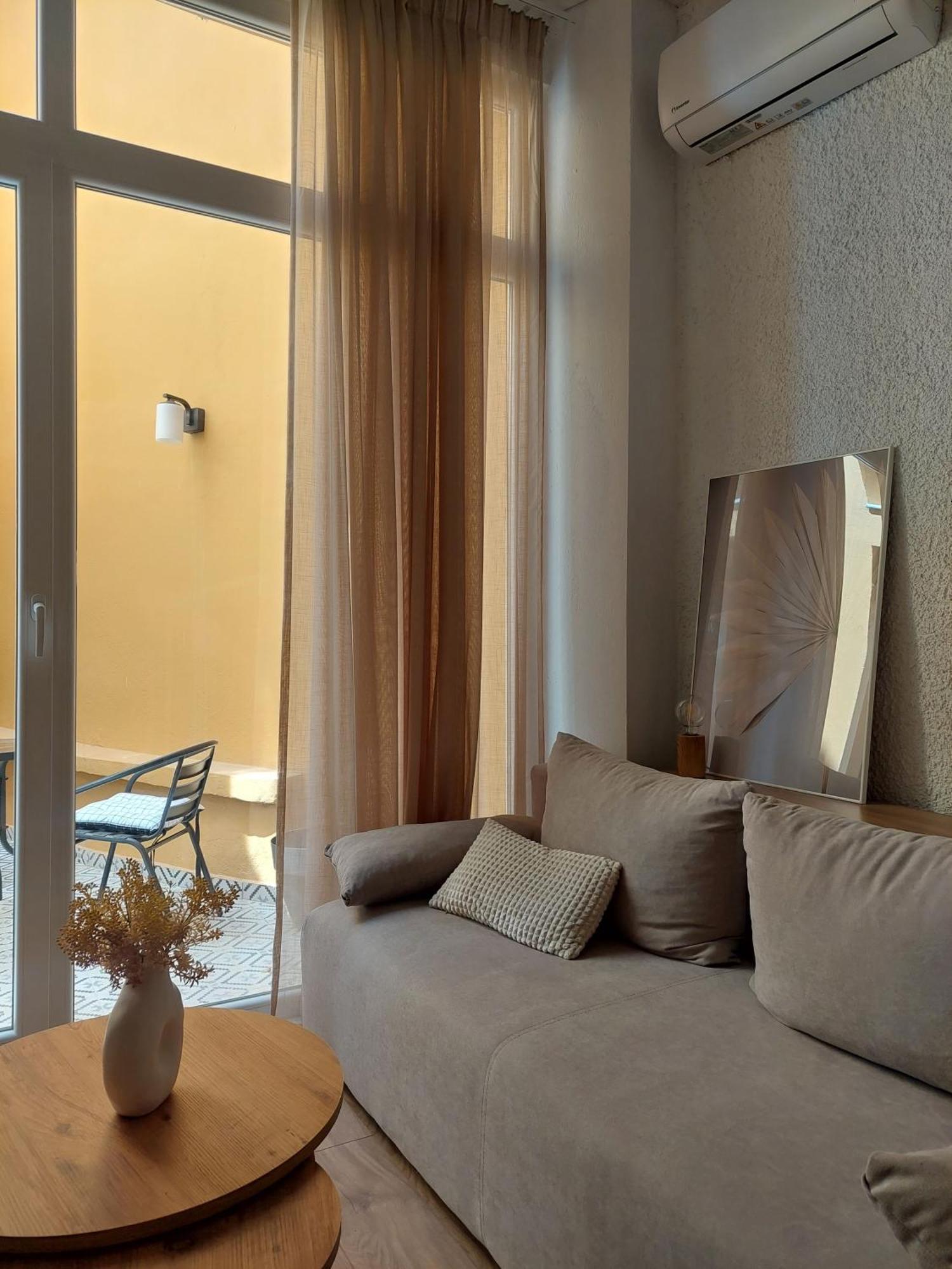 Terrazzo Apts * Heraklion (Crete)